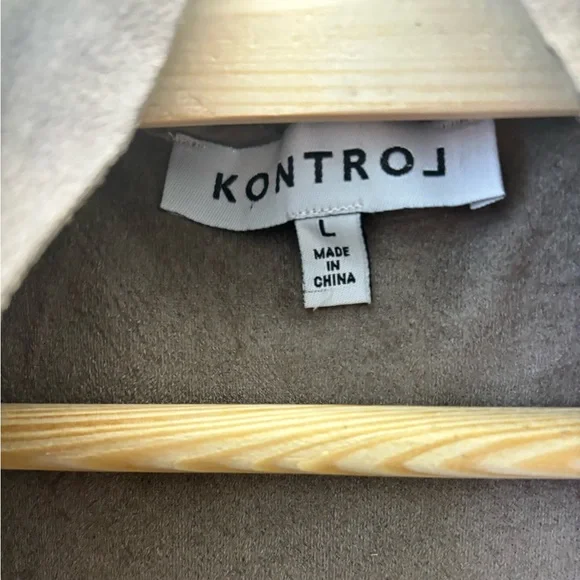 Kontrol Large Western/Boho Vest - Picture 3 of 3